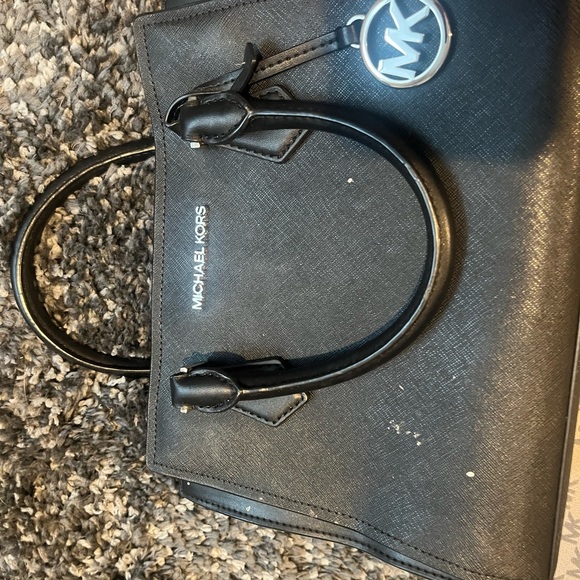 Multiple Kate Spade purses, and Michael Kors, purses all are like new condition - Picture 7 of 15